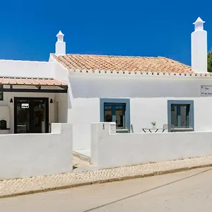 No 8 , Barao de Sao Joao Portugal