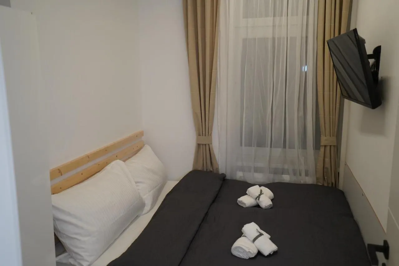 Real Appartments Βιέννη 0*,